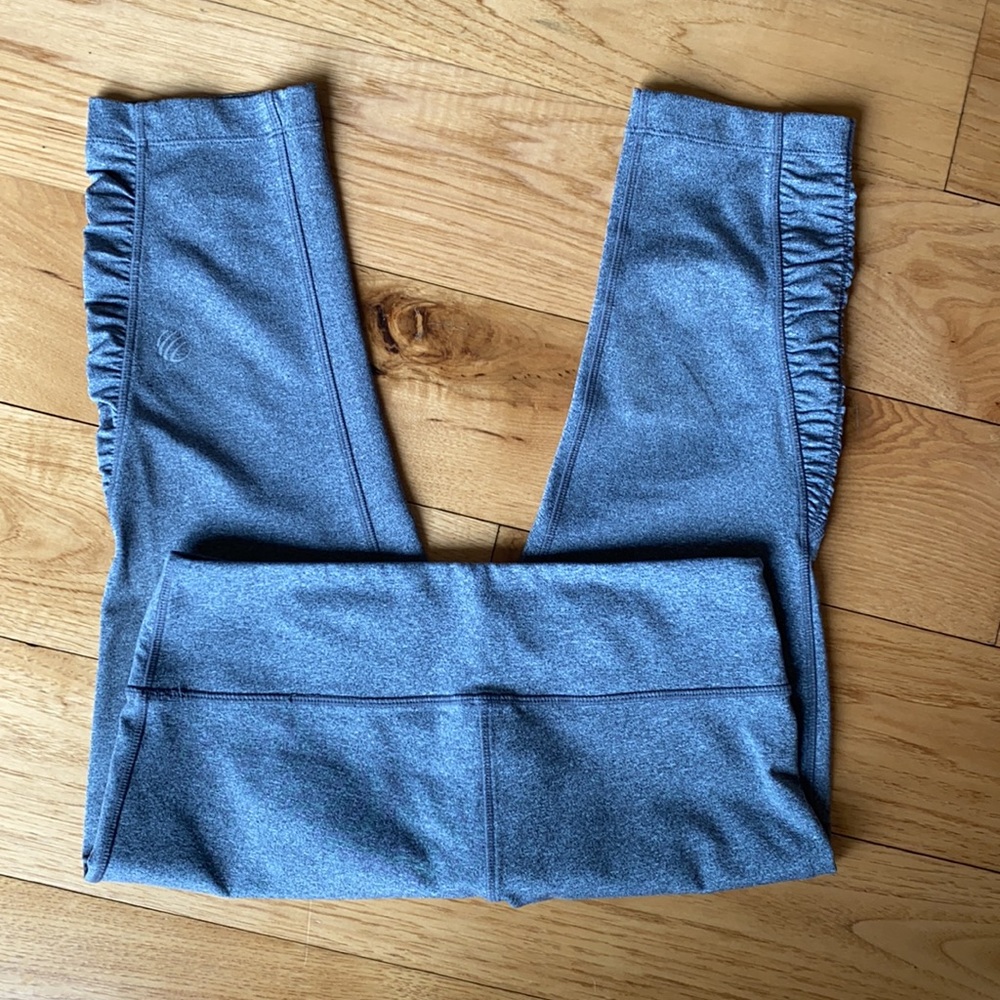 MPG Capri leggings